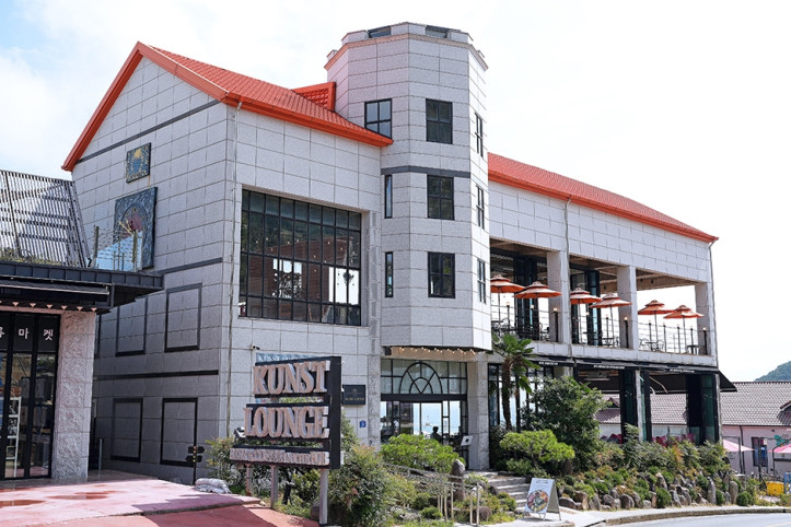 쿤스트라운지_1_공공3유형.jpg