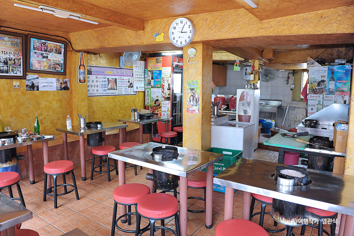 칠성식당_본점_2_공공3유형.jpg