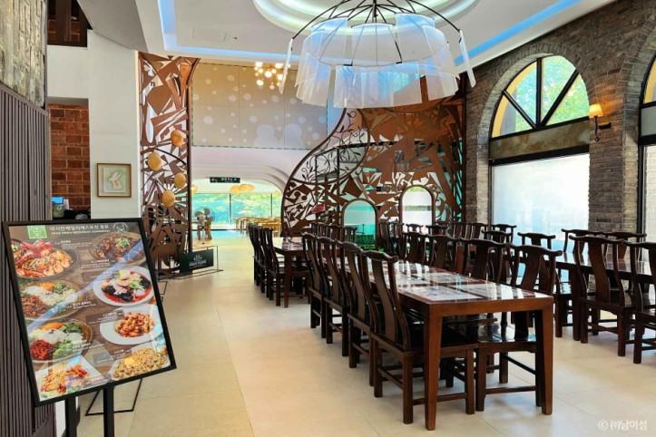 아시안_패밀리_레스토랑_동문_4_공공3유형.jpg