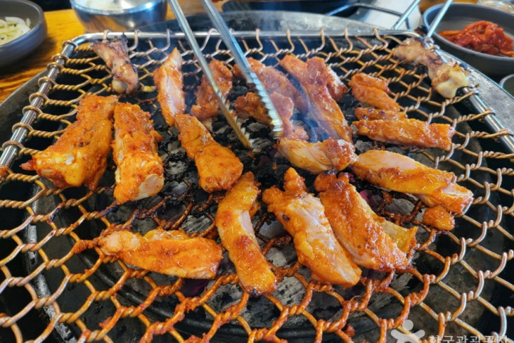토담숯불닭갈비_5_공공3유형.jpg