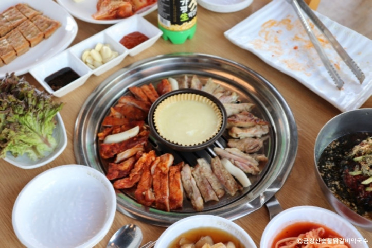 금강산_숯불닭갈비_막국수_4_공공3유형.jpg
