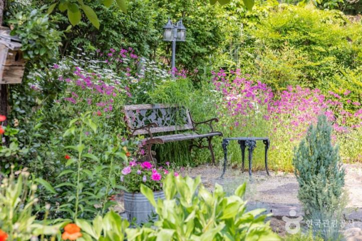 안나의_화원_7_공공1유형.jpg