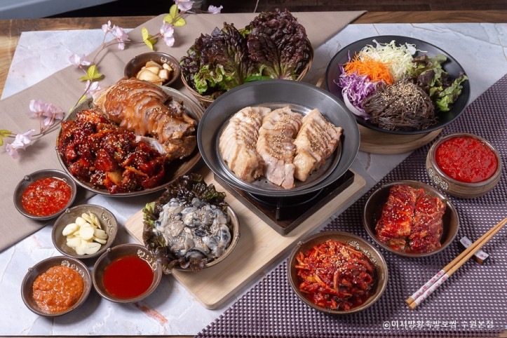 이서방왕족발보쌈_수원본점_4_공공3유형.jpg