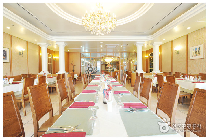 파라곤_호텔_2_공공3유형.jpg