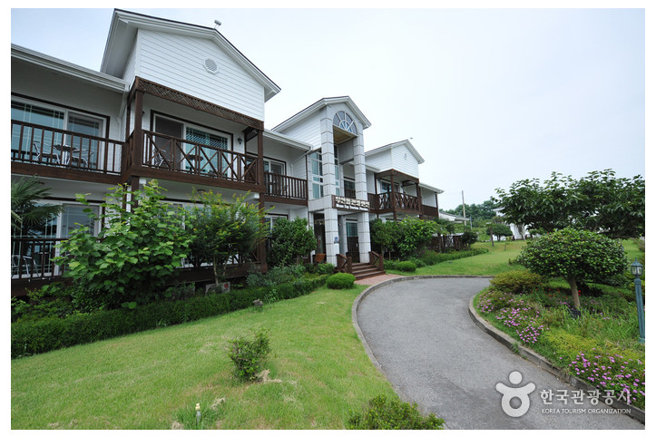 무안톱관광펜션_8_공공3유형.jpg